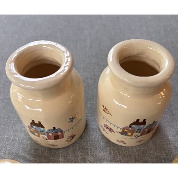 2 International Heartland Village Buildings Farmers Animals Beige Spice Jar - Picture 4 of 4